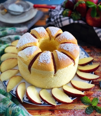 Yoghurt (Apple and Pomelo Flavor) Chiffon Cake With Apple Slices – Making  memories in every dish